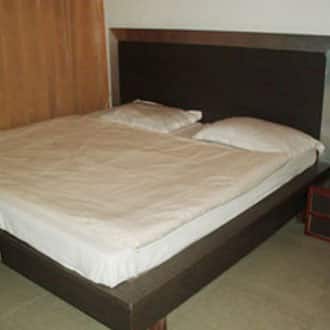 Hotel Sukh Sagar Railway Road, Ambala 3